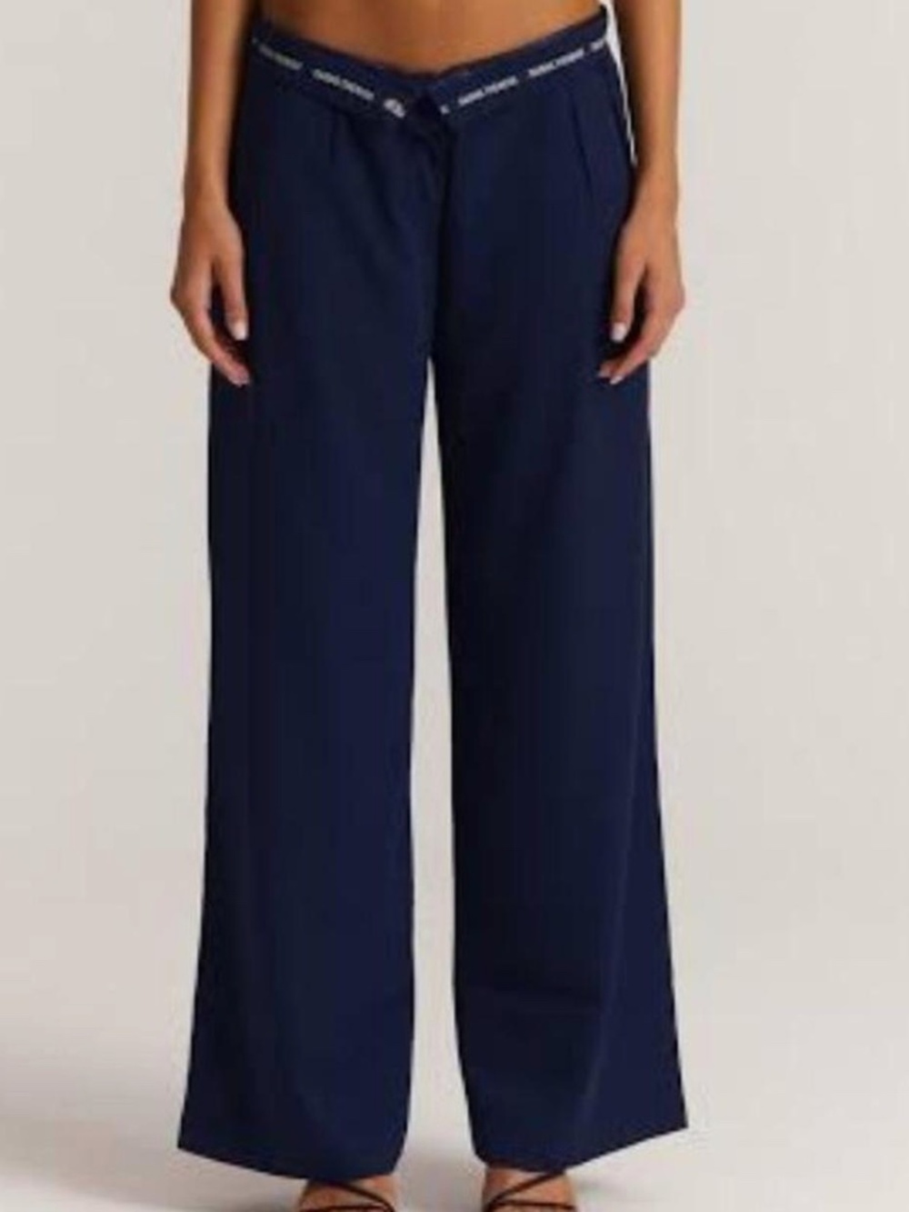 SASHA THERESE Prague Pants Pleated Trousers in Navy Small